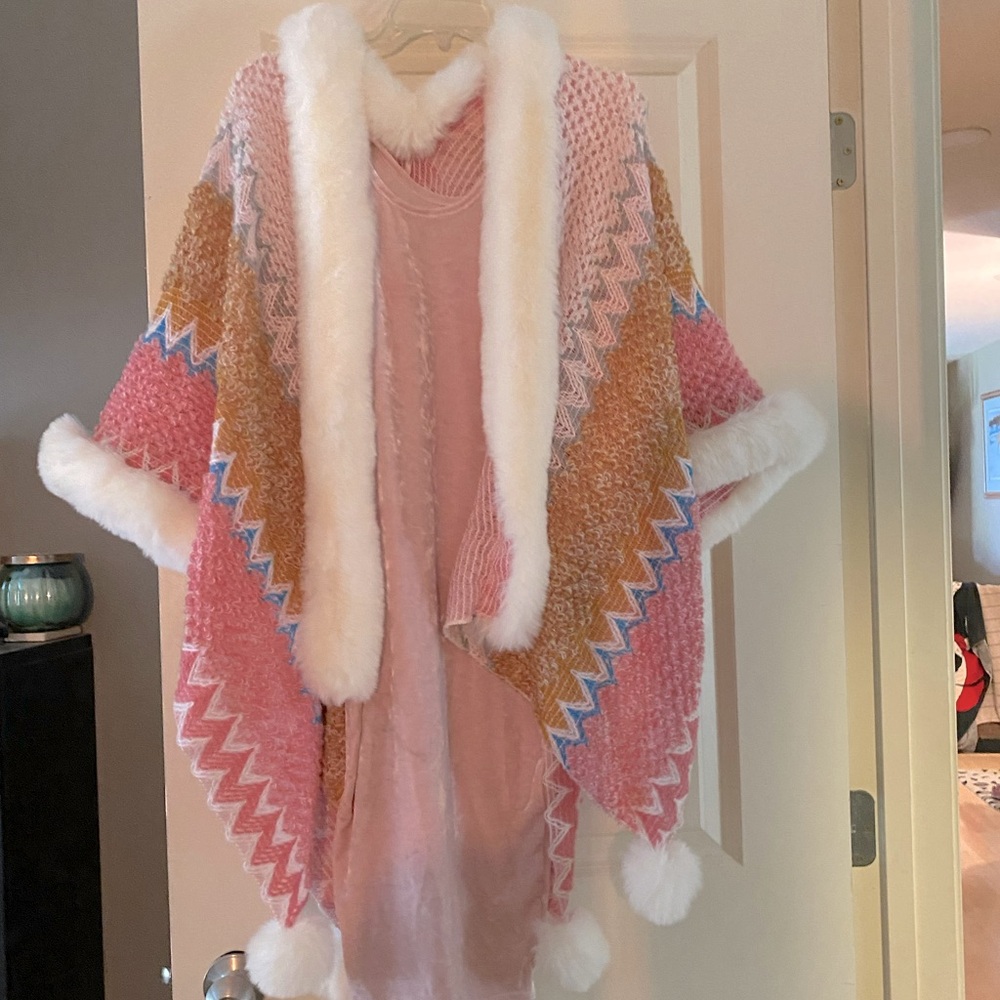 MOD Crushed Velvet Baby Pink Tank Dress Granny Knit Shawl Fur Pom Boho Hippie S